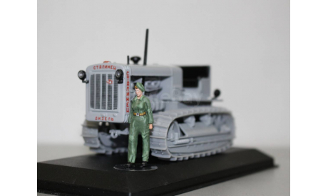 Фигурка 1:43 Девушка в берете., фигурка, scale43, OPUS studio