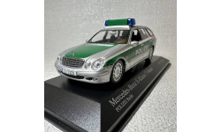 Модель полицейского автомобиля Mercedes-Benz W 211 T