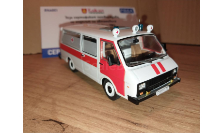 RAF-Larvija 2915 Riga 1984 (БРАК!!!), масштабная модель, РАФ, Roda, 1:43, 1/43