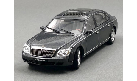 Maybach 62 LWB 2003, редкая масштабная модель, Autoart, scale43