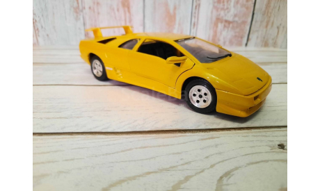 Lamborghini Diablo 1/24, масштабная модель, BBurago, 1:24