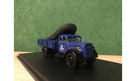 Opel Blitz S 3t THW с надувной лодкой в кузове, масштабная модель, Schuco, scale43