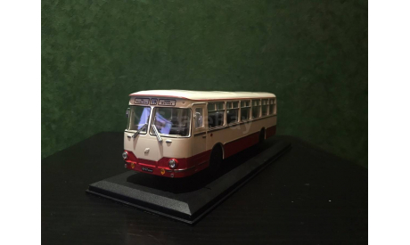 ЛИАЗ-677 из к/ф ’Джентльмены удачи’, масштабная модель, Classicbus, scale43