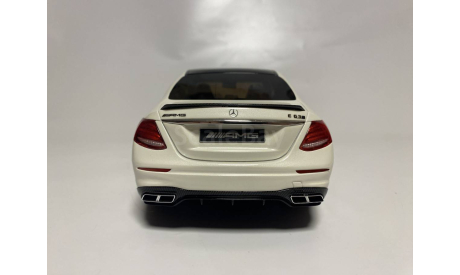Mercedes-Benz E-class E63 S AMG 4MATIC 2017 (B66965711), GT Spirit, 1:18, масштабная модель, scale18