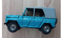 Масштабная модель автомобиля УАЗ 469. А 34. Дно пластик.  Саратов. 1:43.