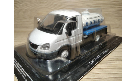 Масштабная модель автомобиля ГАЗ 3302. Газель. Молоко. Цистерна. 1:43, масштабная модель, Автомобиль на службе, журнал от Deagostini, scale43