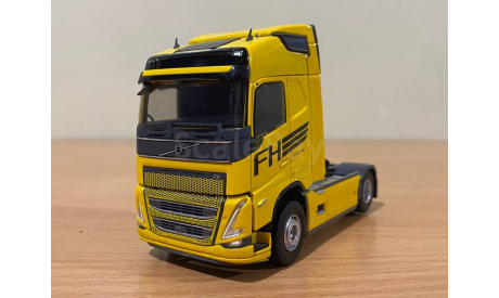 модель грузовика Volvo FH4 2020 Yellow, масштабная модель, Eligor, scale43