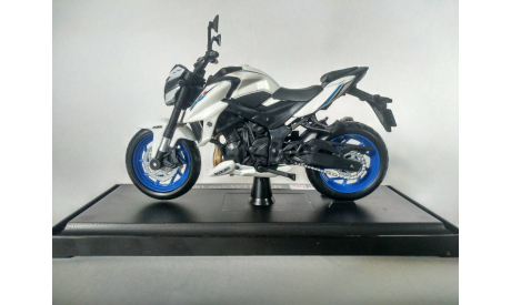 Мотоцикл Сузуки SUZUKI GSX-S750 ABS, 1:18, Maisto, масштабная модель мотоцикла, scale18