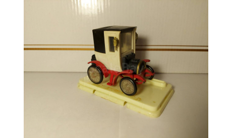 SAFIR#10     RENAULT COUPE 1900, масштабная модель, scale43