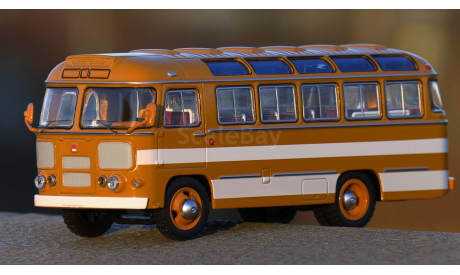 Автобус ПАЗ-672М Охра с белыми полосами Classicbus, масштабная модель, 1:43, 1/43