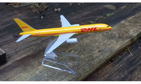 Боинг 757 DHL, масштабные модели авиации, Китай, scale144, Boeing 757