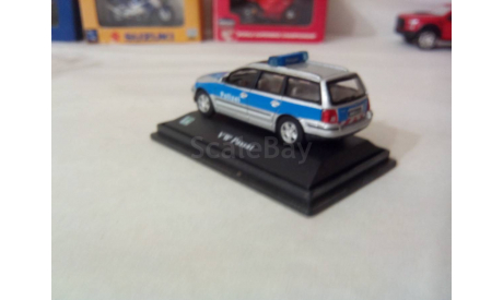 Модель 1:72 Фольксваген Пассат ( Полиция), масштабная модель, Volkswagen, Карарама, scale72