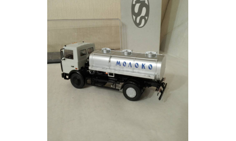 Модель 1:43 МАЗ-5437 ’Молоковоз’ (Аист) в Боксе (ССМ), масштабная модель, scale43