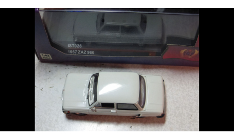 ЗАЗ 966 1967 г.  IST028  (ISTmodels), масштабная модель, IST Models, scale43
