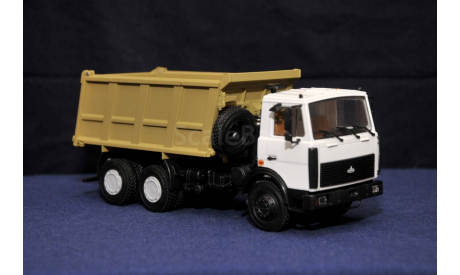 МАЗ 5516, масштабная модель, 1:43, 1/43, Автоистория (АИСТ)