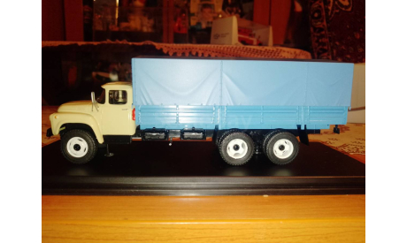 ЗИЛ - 133 Г1 Легендарные грузовики, масштабная модель, MODIMIO, scale43