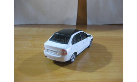 Vaz Lada 1118 Kalina . ( Cararama ) bauer hongwell . Новое, масштабная модель, ВАЗ, Bauer/Cararama/Hongwell, scale43