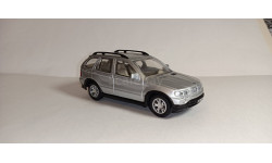 BMW X5     1/43