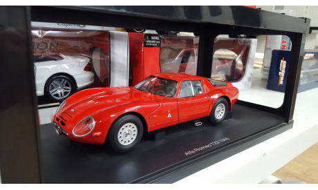 ALFA Romeo Giulia TZ 2 1965 RED 1:18, масштабная модель, Autoart, scale18