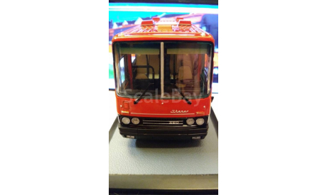 Ikarus 250.59 (Икарус 250.59) алый Первый выпуск, масштабная модель, Classicbus, scale43