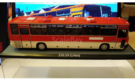 Ikarus 250.59 (Икарус 250.59) алый Первый выпуск, масштабная модель, Classicbus, scale43