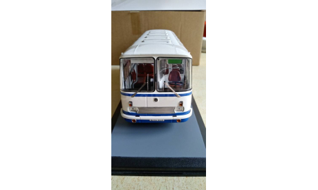 ЛАЗ-695Н, бело-синий, гос. № 83-04 КЕА, масштабная модель, Classicbus, scale43