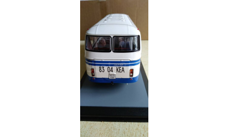 ЛАЗ-695Н, бело-синий, гос. № 83-04 КЕА, масштабная модель, Classicbus, scale43