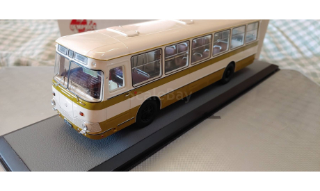 ЛиАЗ-677М лаймово-белый, масштабная модель, Demprice/ClassicBus, scale43