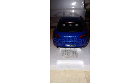 Porsche Macan Turbo 2014 синий металлик, масштабная модель, Minichamps, scale18