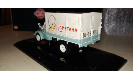 АФ-51 Автофургон с горизонтально- подъёмной крышей ’Сметана’, масштабная модель, ГАЗ, DiP Models, 1:43, 1/43