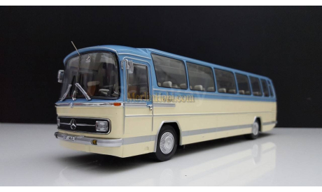 Mercedes-Benz O302 BUS, 1965 BLUE/CREAM, масштабная модель, Minichamps, scale43