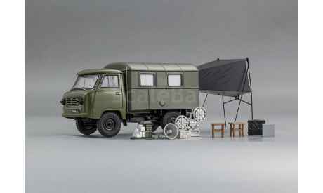 УАЗ 450Д ’АКД-64’ (передвижной армейский кинотеатр), масштабная модель, DiP Models, scale43