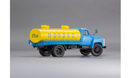 Автомобиль-цистерна АЦПТ-3,3 - 53-12 ’Молоко’, 1988 г., масштабная модель, DiP Models, scale43, ГАЗ