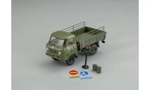 УАЗ 450Д «Военная Автоинспекция» МО СССР 1963 г. с аксессуарами в кузове, масштабная модель, DiP Models, scale43