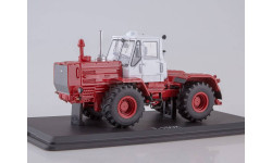 Трактор Т-150К (серо-красный)