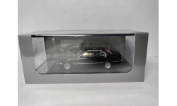 1:64 BMW 735i E32