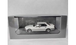 1:64 BMW 735i E32