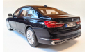 BMW 750Li G10, масштабная модель, Paragon Models, scale18