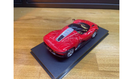 ​FERRARI Daytona Sp3 (2022), масштабная модель, BBurago, scale43