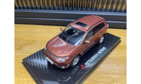 MITSUBISHI Outlander (2014), масштабная модель, Vitesse, scale43