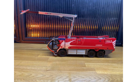 Carmichael COBRA 3 Airport Major Foam Tender, масштабная модель, Dongguan Bister Model, scale43