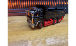 Hino Super Dolphin