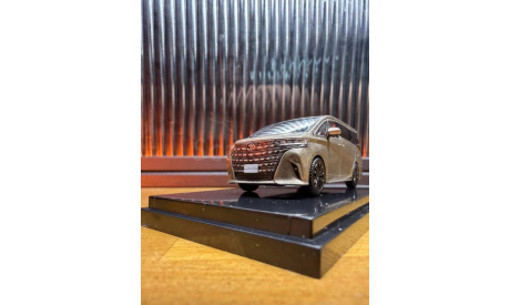 TOYOTA Alphard, масштабная модель, scale64