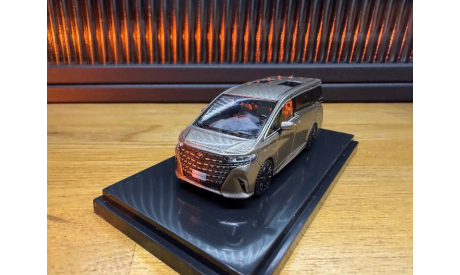 TOYOTA Alphard, масштабная модель, scale64