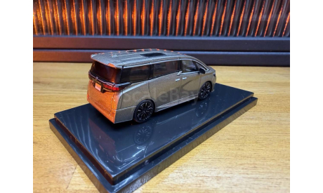 TOYOTA Alphard, масштабная модель, scale64