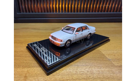 TOYOTA Crown JZS155, масштабная модель, scale64