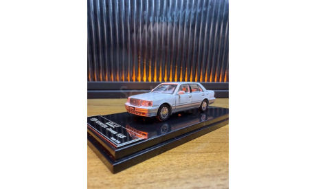 TOYOTA Crown JZS155, масштабная модель, scale64