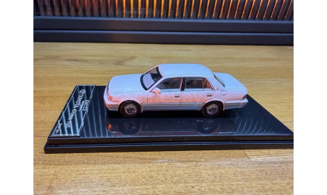 TOYOTA Crown JZS155, масштабная модель, scale64