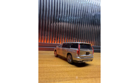 CADILLAC Escalade (2021), масштабная модель, Massdi SmallCar, scale64