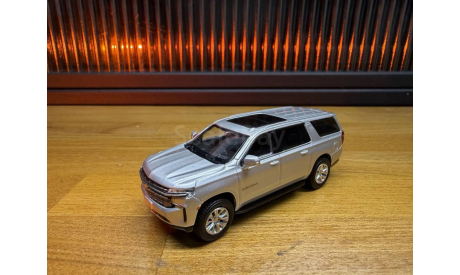 CHEVROLET Suburban (2021), масштабная модель, scale64